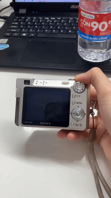 Máy ảnh Sony DSC-W100. Mua bán Máy ảnh, Máy quay tại Quận Cái Răng Cần Thơ được đăng bởi ConCa hình 1