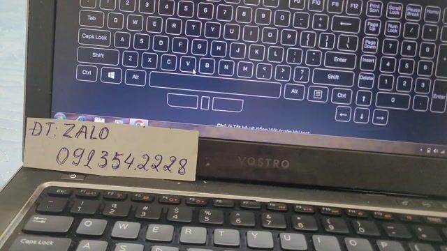Dell Vostr***7U 4GB Bạc. Mua bán Laptop tại Quận Hoàn Kiếm Hà Nội được đăng bởi Thu Nguyen hình 1