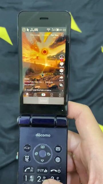 Docomo SH-02K Xanh đậm điện thoại nắp gập nhật. Mua bán Điện thoại tại Quận Đống Đa Hà Nội được đăng bởi Hân Lý hình 1