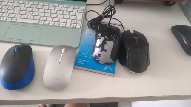 Chuột  không dây Logitech M190 và chuột có dây. Mua bán Phụ kiện (Màn hình, Chuột...) tại Quận Bình Tân Tp Hồ Chí Minh được đăng bởi Trần Bình  hình 1