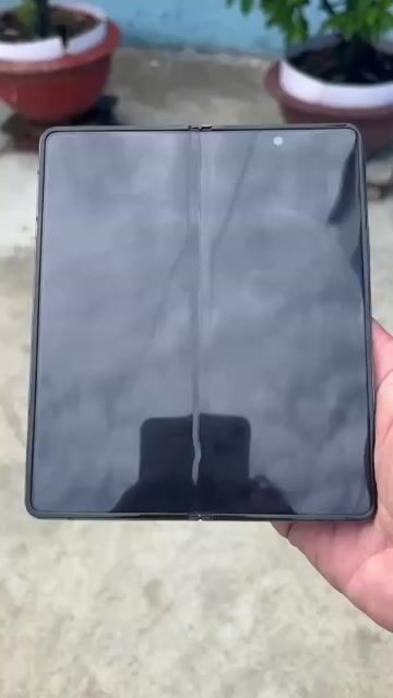 Samsung Galaxy Z Fold4 256GB Đen. Mua bán Điện thoại tại Thành phố Thủ Đức Tp Hồ Chí Minh được đăng bởi Thuận 499 hình 1