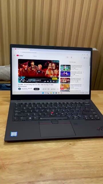 Thinkpad X1 Carbon Gen 7 i7 8565U 16GRam 14  TOUCH. Mua bán Laptop tại Quận Tân Phú Tp Hồ Chí Minh được đăng bởi LaptoptotVn hình 1