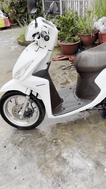 Honda Vision 2016 biển 65 máy zin êm fun chức năng. Mua bán Xe máy tại Quận Cái Răng Cần Thơ được đăng bởi Cầm Đồ Minh Tấn hình 1