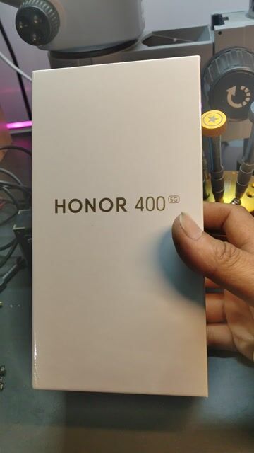 Honor 400 5G Vàng. Mua bán Điện thoại tại Quận Đống Đa Hà Nội được đăng bởi Lê Sơn hình 1
