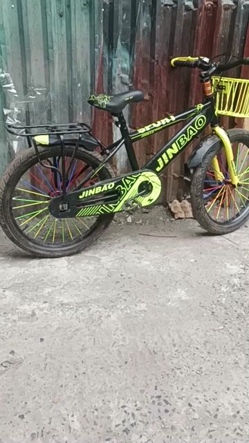 Xe đạp trẻ em Jinbao Đen vàng. Mua bán Xe đạp tại Huyện Thanh Trì Hà Nội được đăng bởi Thuy kiều hình 1