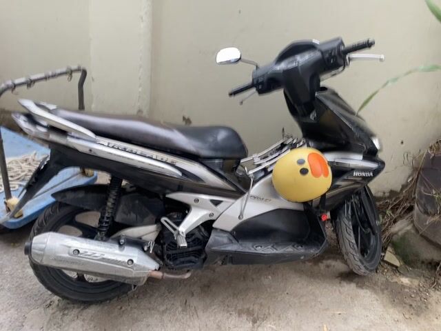 Honda Air Blade 2010 Đen. Mua bán Xe máy tại Quận Nam Từ Liêm Hà Nội được đăng bởi anh tuân hình 1