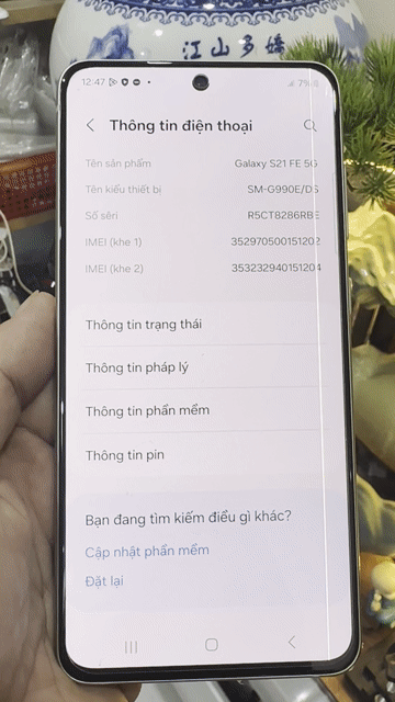 Samsung Galaxy S21 FE 5G Đen 1 sọc cho ae chạy sip. Mua bán Điện thoại tại Quận Long Biên Hà Nội được đăng bởi ĐIỆN THOẠI AK TẬN TÂM TRÁCH NHIỆM hình 1