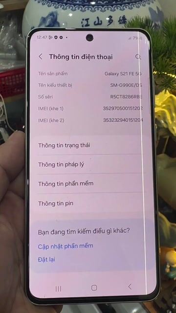 Samsung Galaxy S21 FE 5G Đen 1 sọc cho ae chạy sip. Mua bán Điện thoại tại Quận Long Biên Hà Nội được đăng bởi ĐIỆN THOẠI AK TẬN TÂM TRÁCH NHIỆM hình 1