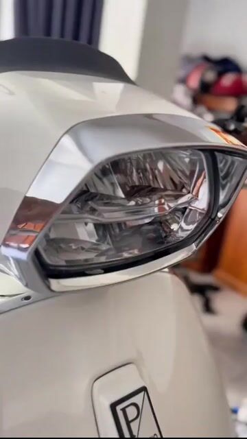 Xi Nhan, Hậu Led Vespa V4 chính hãng. Mua bán Phụ tùng xe tại Quận Thanh Khê Đà Nẵng được đăng bởi Nguyễn Nhật Quang hình 1