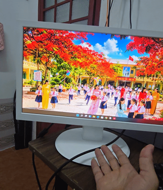 Màn hình Fujitsu LED 20 inch. Mua bán Phụ kiện (Màn hình, Chuột...) tại Thành phố Bến Tre Bến Tre được đăng bởi Lao Thanh Phước Lộc hình 1