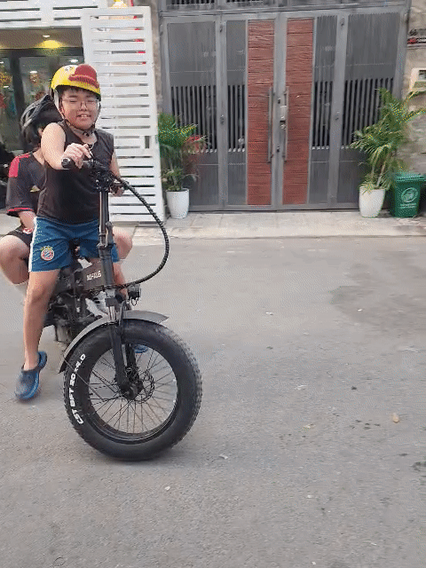 Xe đạp trợ lực điện bánh bự Gấp gọn hàng châu ÂU !. Mua bán Xe đạp tại Quận Gò Vấp Tp Hồ Chí Minh được đăng bởi nghĩa hình 1