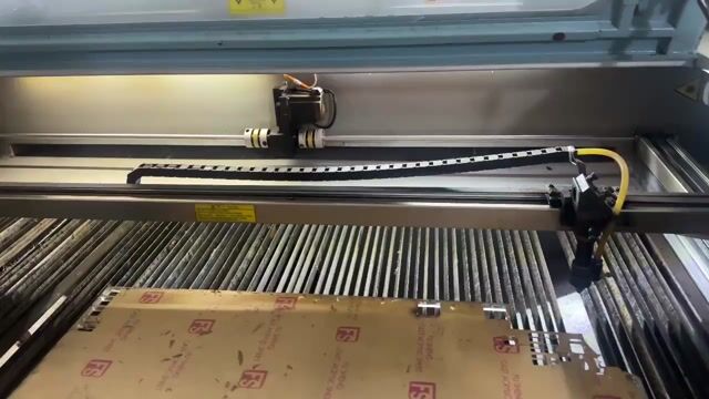 Máy cắt laser 1610 bóng 100w cắt vải nỉ, mica, gỗ . Mua bán Đồ chuyên dụng, Giống nuôi trồng tại Huyện Hóc Môn Tp Hồ Chí Minh được đăng bởi phạm  phương dung hình 1