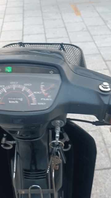 Honda Dream lùn Đen 1998. Mua bán Xe máy tại Quận 4 Tp Hồ Chí Minh được đăng bởi May May hình 1
