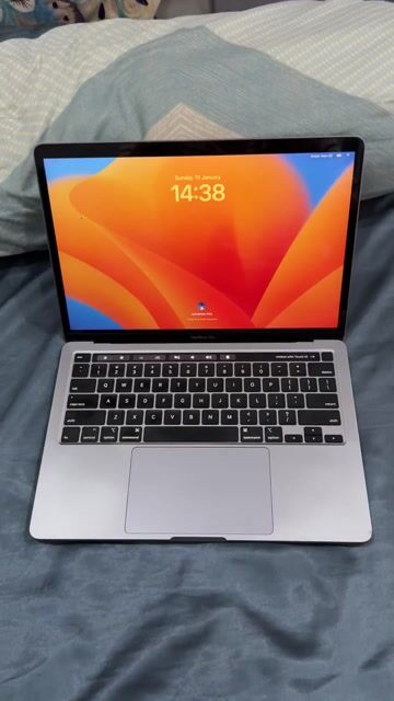 MACBOOK PRO 2020 MÀU GREY XÁM SANG CHẢNH. Mua bán Laptop tại Quận 12 Tp Hồ Chí Minh được đăng bởi Nguyễn hoàng hình 1