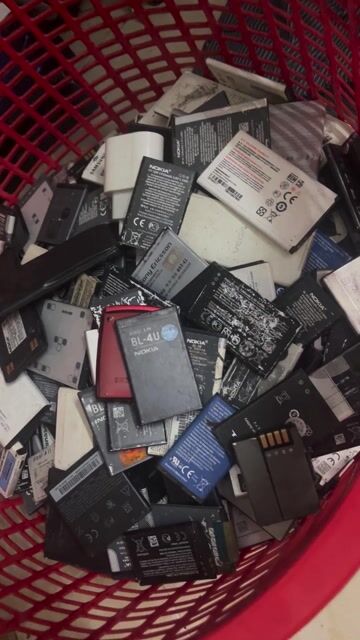 Dịch vụ thay pin zin nokia motorola blackberry cổ. Dịch vụ sửa chữa & bảo dưỡng điện máy tại Quận Tân Phú Tp Hồ Chí Minh được đăng bởi Trương Hiệp hình 1