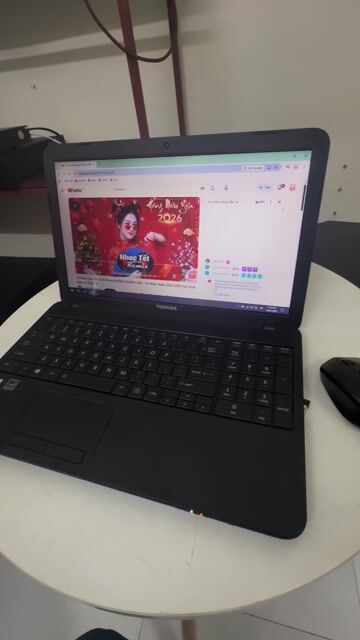 Laptop Toshiba Satellite 15.6 inch. Mua bán Laptop tại Quận Cẩm Lệ Đà Nẵng được đăng bởi phanxico hình 1