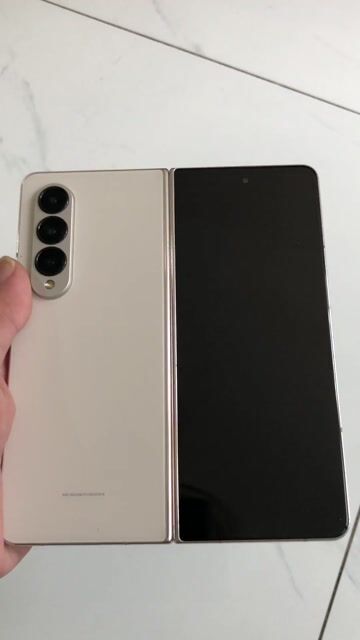 Samsung Z Fold4 12GB/512GB Kem 98.5%. Mua bán Điện thoại tại Quận 10 Tp Hồ Chí Minh được đăng bởi Thịnh hình 1