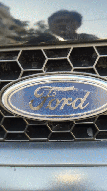 Bán Ford Escape 2004 số sàn. Máy 2.0 hai cầu.. Mua bán Ô tô tại Thị xã An Nhơn Bình Định được đăng bởi Đại Lộc  hình 1
