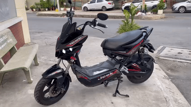 Xe máy điện Jeek Đen. Mua bán Xe máy tại Quận Gò Vấp Tp Hồ Chí Minh được đăng bởi Đ HỒNG  hình 1