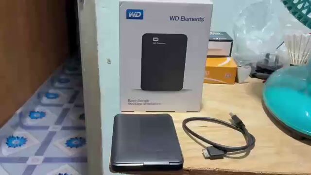 Ổ Cứng Di Động 1TB WD chuẩn usb 3.0, full box. Mua bán Linh kiện (RAM, Card...) tại Quận 3 Tp Hồ Chí Minh được đăng bởi Anh Dũng hình 1