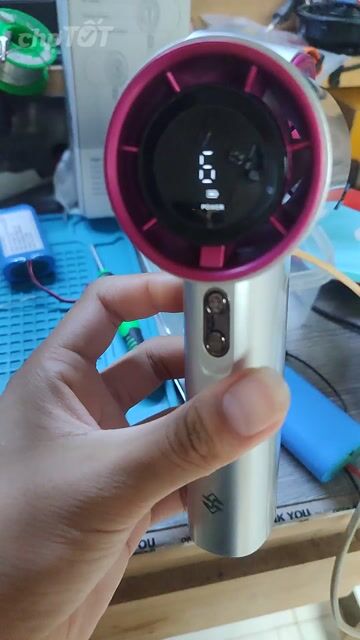 Quạt cầm tay Chifer 4000mAh Bạc, Hồng. Mua bán Quạt tại Huyện Mỏ Cày Bắc Bến Tre được đăng bởi Thiết Bị Linh Kiện Điện hình 1