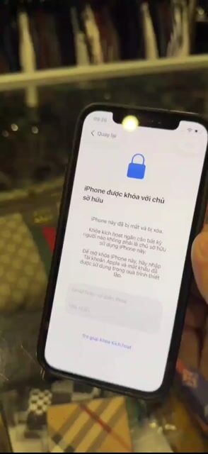 Apple iPhone 12 Pro Vàng. Mua bán Điện thoại tại Quận Thanh Xuân Hà Nội được đăng bởi Luu Hong Phu hình 1