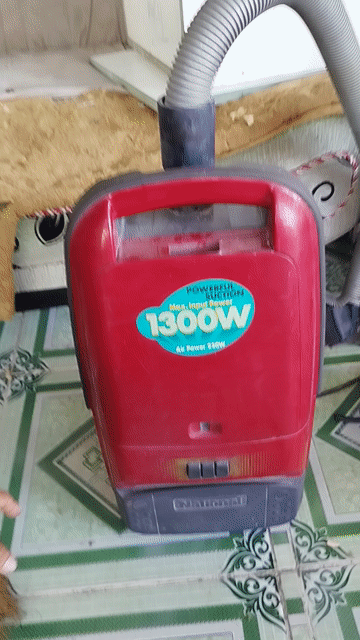 Máy hút bụi National 1300W Đỏ, Xám. Mua bán Nội thất, đồ gia dụng khác tại Huyện Củ Chi Tp Hồ Chí Minh được đăng bởi Minh Ý  hình 1