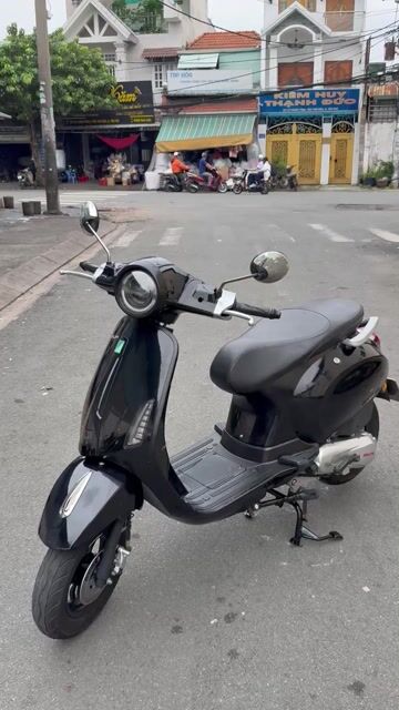 Vespa 50cc mẫu Primavera BSTP 2023 Zin keng 99%. Mua bán Xe máy tại Quận Tân Phú Tp Hồ Chí Minh được đăng bởi Cửa Hàng Xe Máy Gia Kiệt hình 1