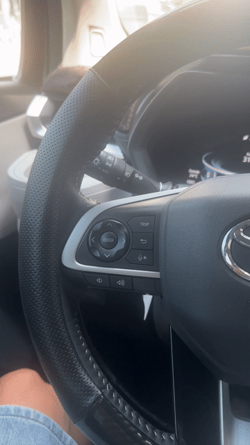 Toyota Veloz Cross 2022 CVT - 77000 km. Mua bán Ô tô tại Thành phố Biên Hòa Đồng Nai được đăng bởi MrTú hình 1