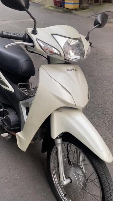 xe chính chủ sang tên : xe chất mọc nguyên zin:. Mua bán Xe máy tại Quận 11 Tp Hồ Chí Minh được đăng bởi cá nhân  hình 1