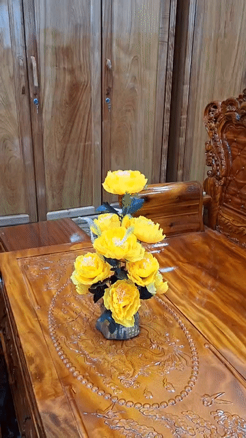 Bộ bàn ghế Gỗ tự nhiên Cổ điển. Mua bán Bàn ghế tại Huyện Cái Bè Tiền Giang được đăng bởi Đồ Gỗ Thiện Nguyện Cái Bè hình 1