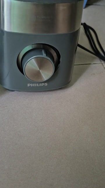 Chân máy xay Philips HR3020 Xám Kim loại. Mua bán Bếp, lò, đồ điện nhà bếp tại Quận 6 Tp Hồ Chí Minh được đăng bởi Trầm Hương hình 1