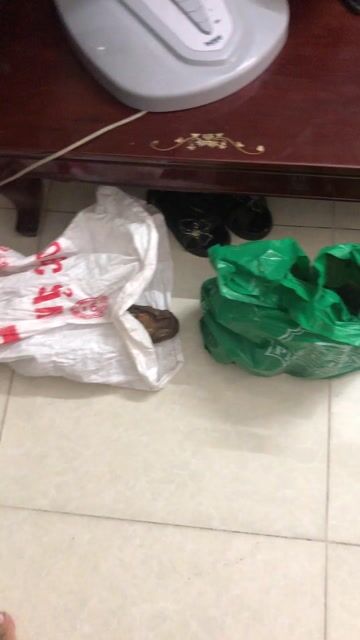 Đồ đồng cổ Đồng Vàng đồng. Mua bán Đồ sưu tầm, đồ cổ tại Quận 3 Tp Hồ Chí Minh được đăng bởi HoVaTen  Nghèo mua gì đt XinCamOn hình 1