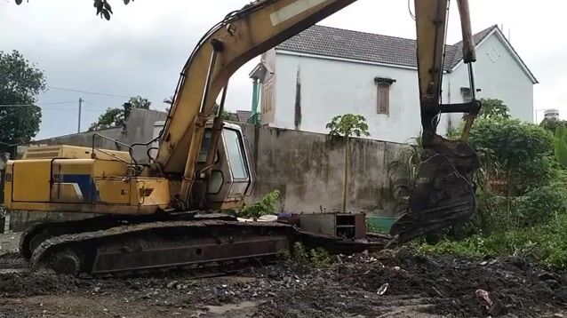 Xe cuốc bánh xích huyndai 200w. Mua bán Phương tiện khác tại Thành phố Biên Hòa Đồng Nai được đăng bởi Huy hình 1