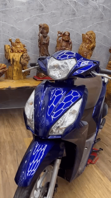 Honda Vision 2017 biển SG máy móc bao êm. Mua bán Xe máy tại Quận 7 Tp Hồ Chí Minh được đăng bởi Xe Cũ Hiếu CT hình 1