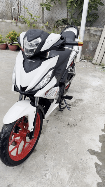 Honda winner v1 biển 83 ngây chủ máy zin êm fun ch. Mua bán Xe máy tại Quận Cái Răng Cần Thơ được đăng bởi Cầm Đồ Minh Tấn hình 1
