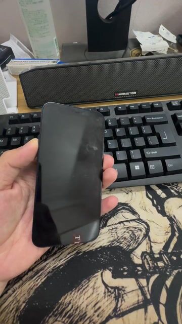 iPhone 12mn. Mua bán Điện thoại tại Quận Cầu Giấy Hà Nội được đăng bởi Dương Đức Lâm hình 1