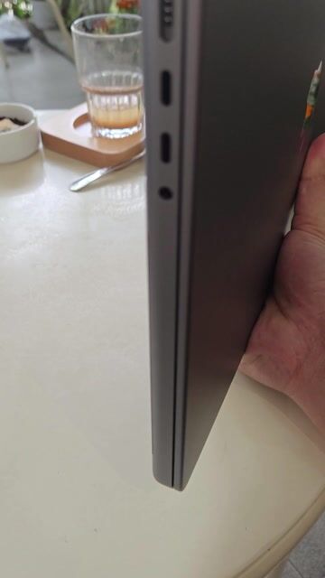 Apple MacBook Pro M2 Pro 16 inch 16GB/512GB. Mua bán Laptop tại Quận 7 Tp Hồ Chí Minh được đăng bởi A Ben hình 1