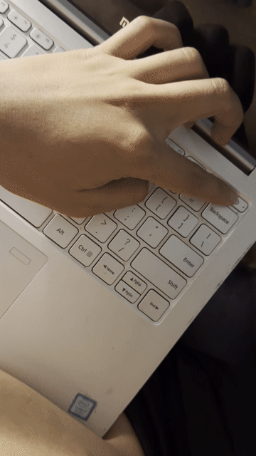 Máy tính xách tay Xiaomi Xám Đã qua sử dụng. Mua bán Laptop tại Quận 8 Tp Hồ Chí Minh được đăng bởi Nguyễn Quyến hình 1
