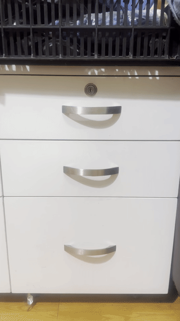 Tủ gỗ trắng 40x60cm. Mua bán Tủ, kệ gia đình tại Thành phố Nha Trang Khánh Hòa được đăng bởi SaVy hình 1
