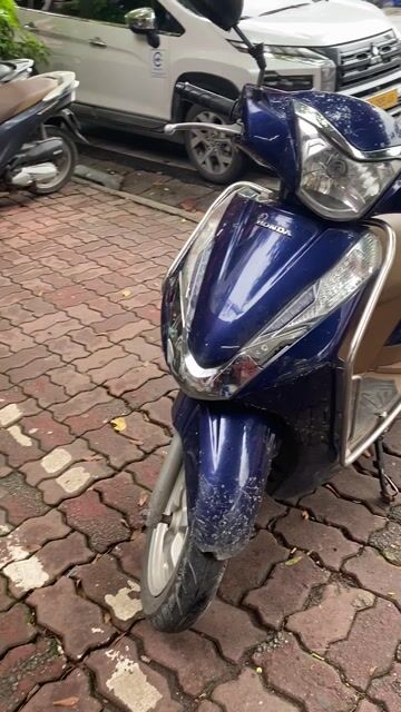 Ban xe Lead 2014(125cc)  chính chủ nguyên zin. Mua bán Xe máy tại Quận Ba Đình Hà Nội được đăng bởi Lê Long hình 1