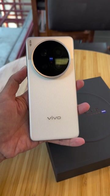 Vivo X200 Ultra 16/512GB Trắng Fullbox Đẹp Keng. Mua bán Điện thoại tại Quận 3 Tp Hồ Chí Minh được đăng bởi Minh Phạm hình 1