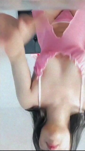 Model - danyvelzt ass