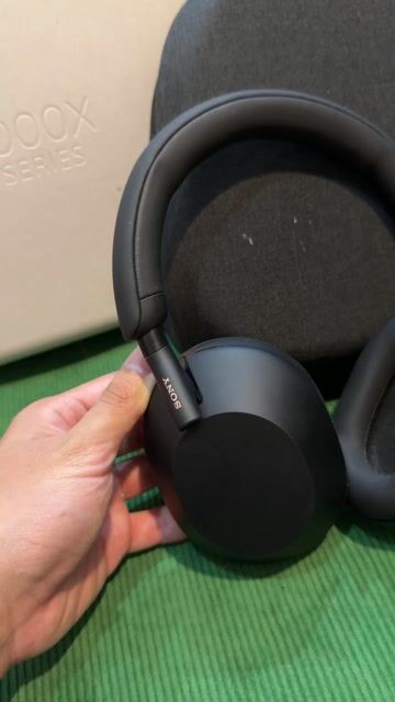 Tai nghe Sony WH-1000XM5 Đen Như mới. Mua bán Tivi, Âm thanh tại Quận 7 Tp Hồ Chí Minh được đăng bởi Hoài hình 1