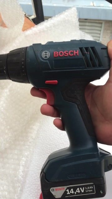 Máy khoan BOSCH 14.4v2cn có than. Mua bán Đồ chuyên dụng, Giống nuôi trồng tại Quận 4 Tp Hồ Chí Minh được đăng bởi lê hải thần hình 1