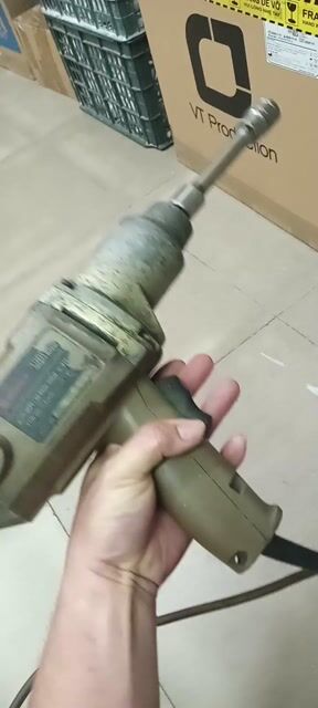 Máy bắn bu lông Crown CT12633 điện 220v 980w. Mua bán Đồ chuyên dụng, Giống nuôi trồng tại Quận 3 Tp Hồ Chí Minh được đăng bởi Nguyen long hình 1