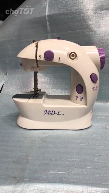 Máy may mini MD-L Trắng Tím. Mua bán Nội thất, đồ gia dụng khác tại Quận 7 Tp Hồ Chí Minh được đăng bởi cún con hình 1
