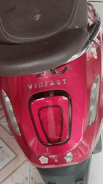 Xe máy điện VinFast Evo 200 Đỏ 2023. Mua bán Xe máy tại Quận Bình Tân Tp Hồ Chí Minh được đăng bởi nguyễn định tường long  hình 1
