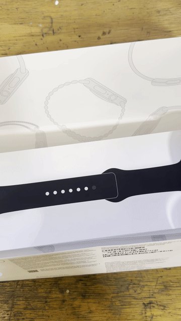 Apple Watch Đen SR 10 NHÔM ESIM 46MM like new!. Mua bán Thiết bị đeo thông minh tại Quận 4 Tp Hồ Chí Minh được đăng bởi Thuỳ hương hình 1