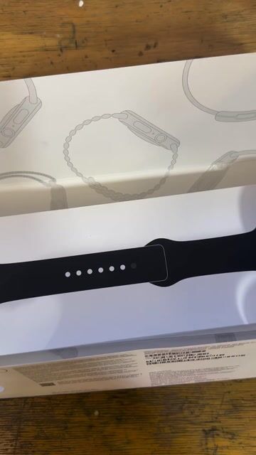 Apple Watch Đen SR 10 NHÔM ESIM 46MM like new!. Mua bán Thiết bị đeo thông minh tại Quận 4 Tp Hồ Chí Minh được đăng bởi Thuỳ hương hình 1